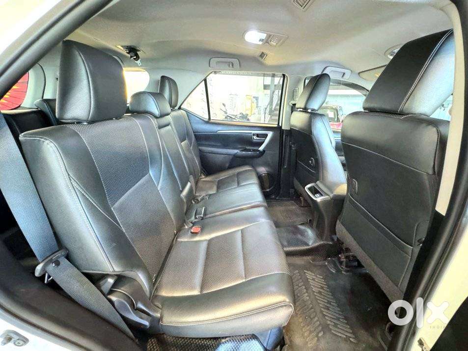 Toyota Fortuner 4x2 At 2.8 Diesel, 2021, Diesel