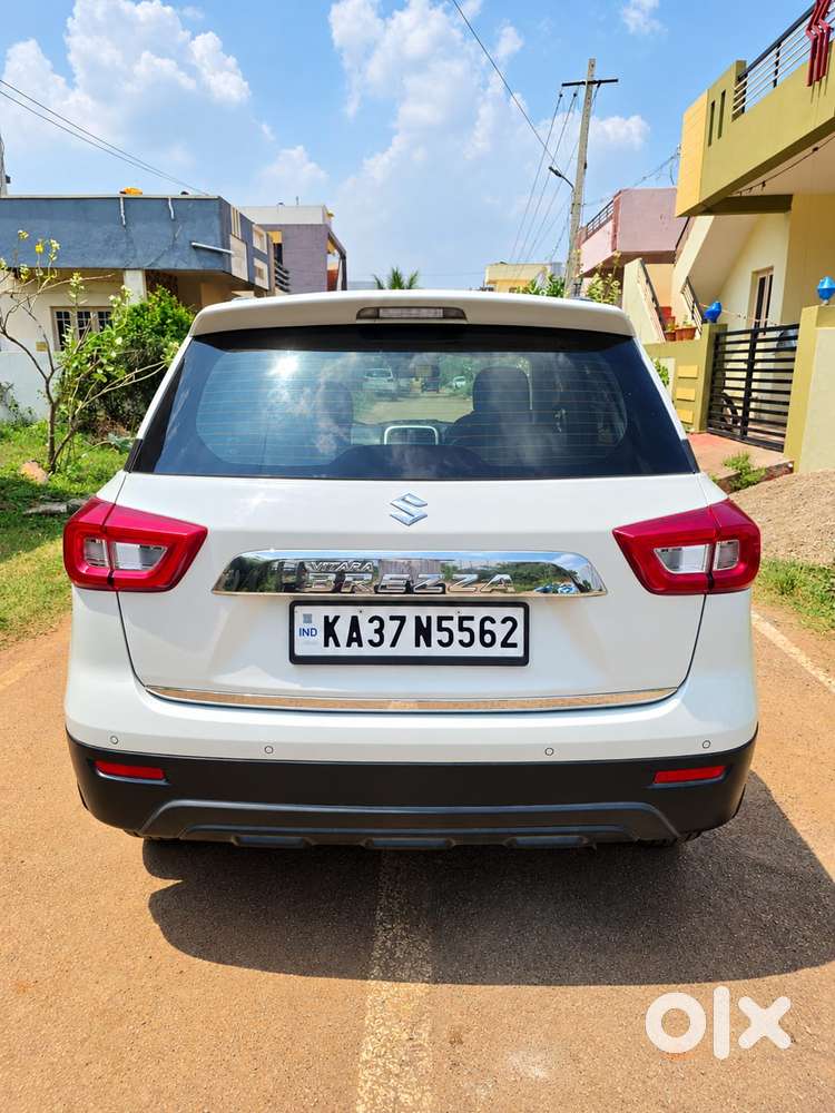 Maruti Suzuki Brezza 1.5 Vxi Smart Hybrid, 2021, Petrol
