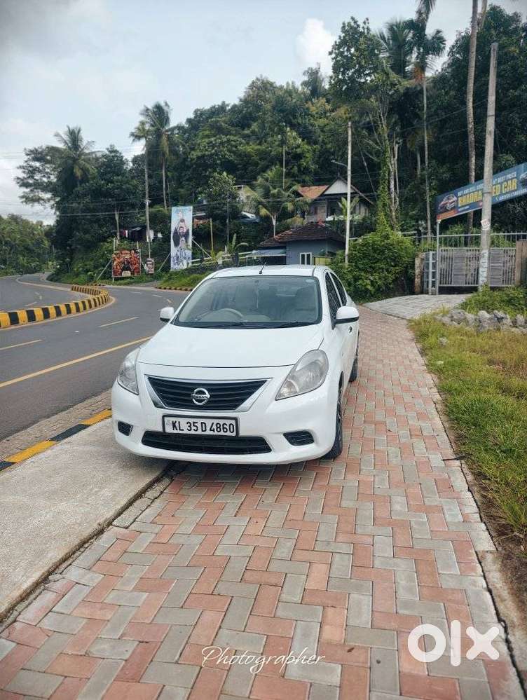 Nissan Sunny, 2012, Diesel
