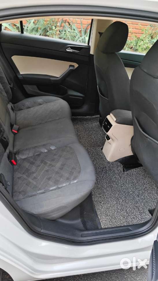 Skoda Slavia 1.0 Ambition Tsi, 2022, Petrol