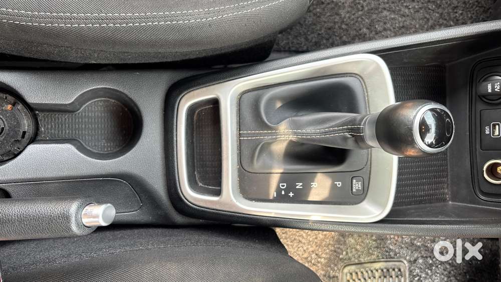 Hyundai Venue Sx Plus Turbo Dct, 2020, Petrol