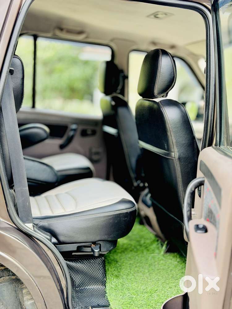 Mahindra Scorpio Vlx 2wd Bsiv, 2011, Diesel