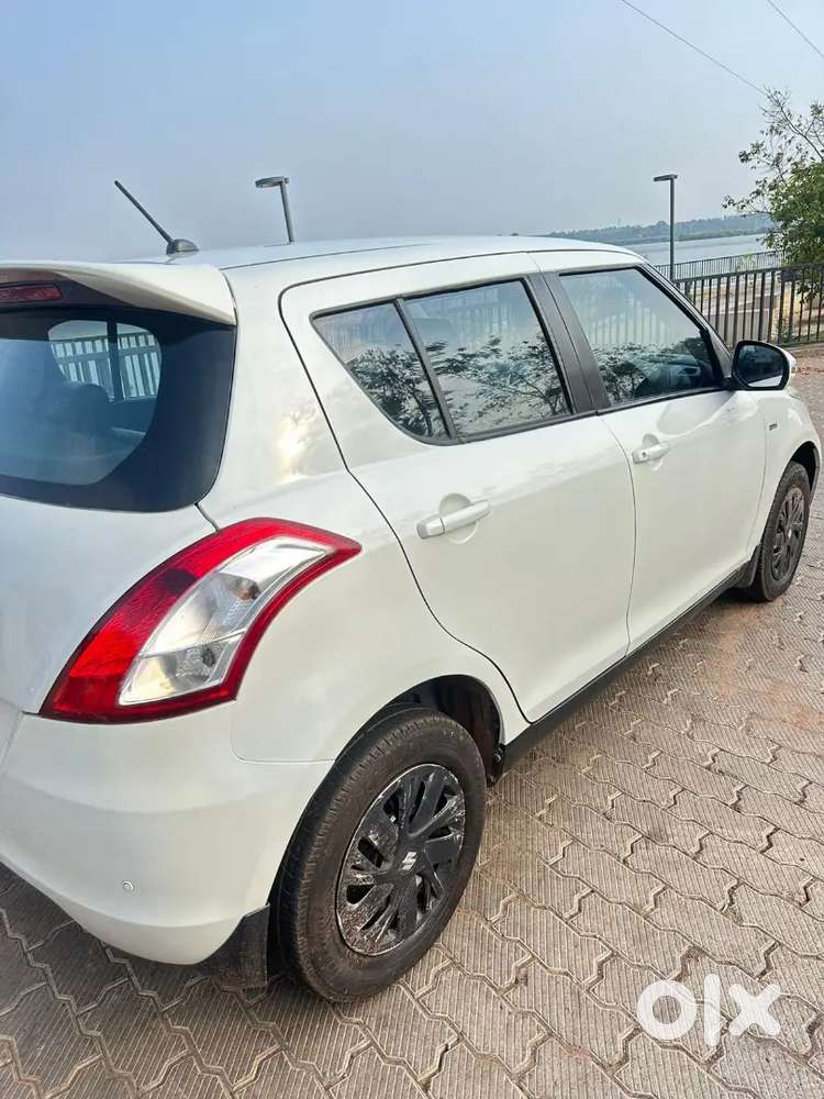 Maruti Suzuki Swift 2016 Diesel 148000 Km Driven