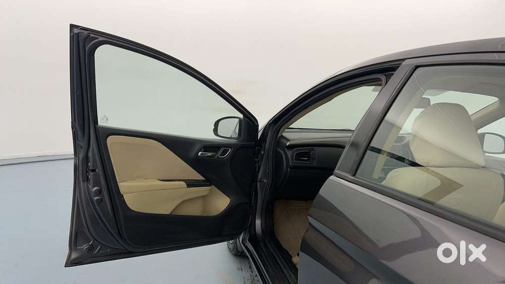 Honda City I-vtec V, 2018, Petrol