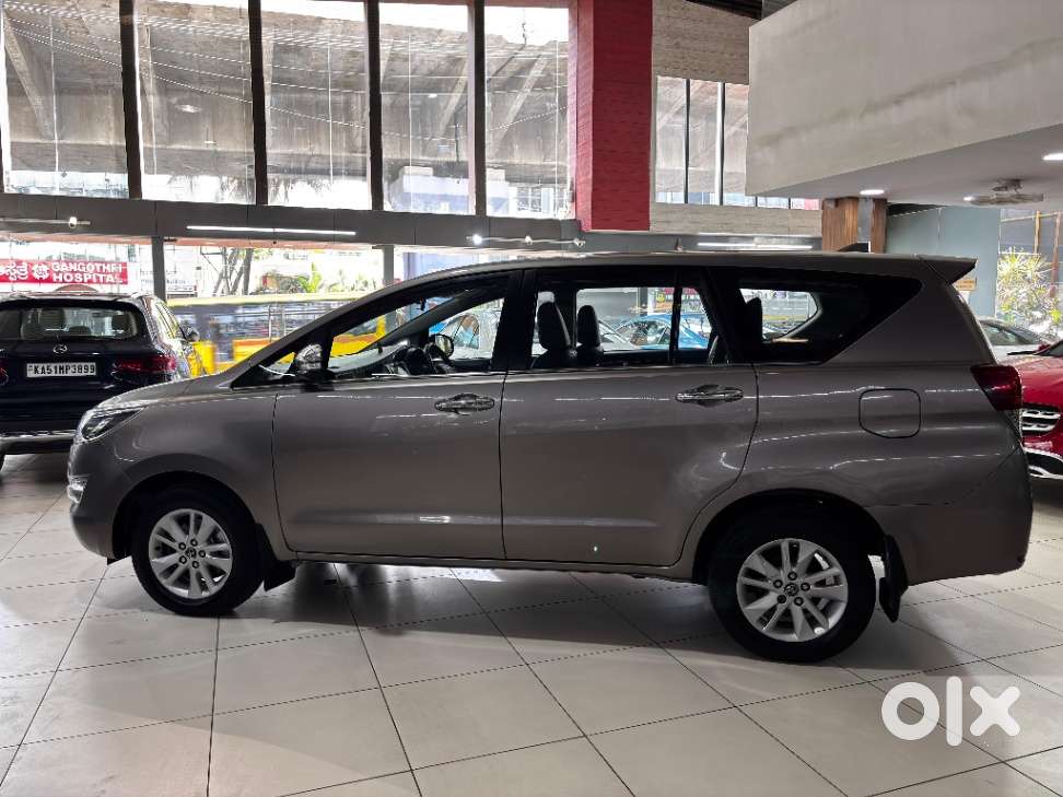 Toyota Innova Crysta 2.4 Z 7 Str, 2017, Diesel