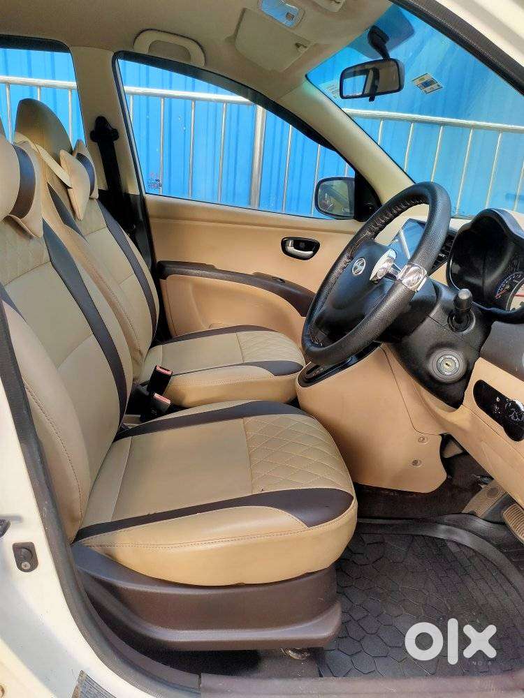 Hyundai I10 Sportz At, 2010, Petrol