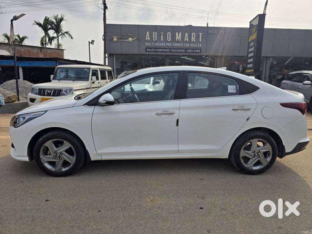 Hyundai Verna 1.5 Sx Petrol Mt, 2021, Petrol