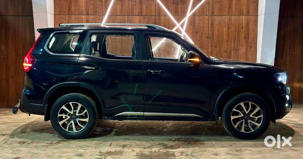 Mahindra Scorpio N Z8 L Petrol At 7 Str, 2025, Petrol