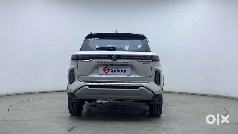 Maruti Suzuki Grand Vitara 1.5 Zeta Smart Hybrid At, 2023, Petrol