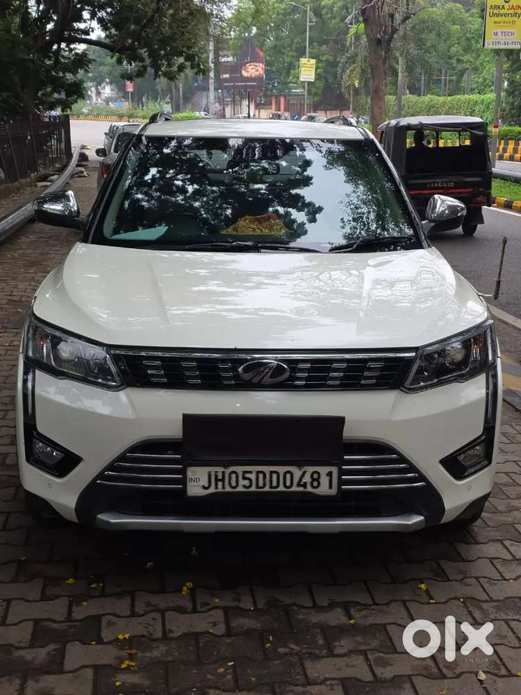 Mahindra Xuv300 2022 Diesel Well Maintained