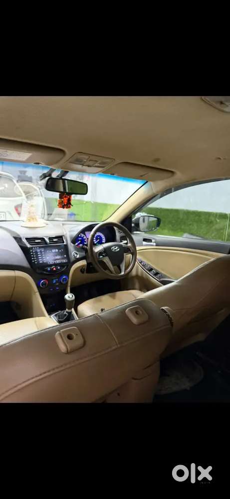 Hyundai Fluidic Verna 2015 Cng & Petrol  82145 Km Driven Neatandclean