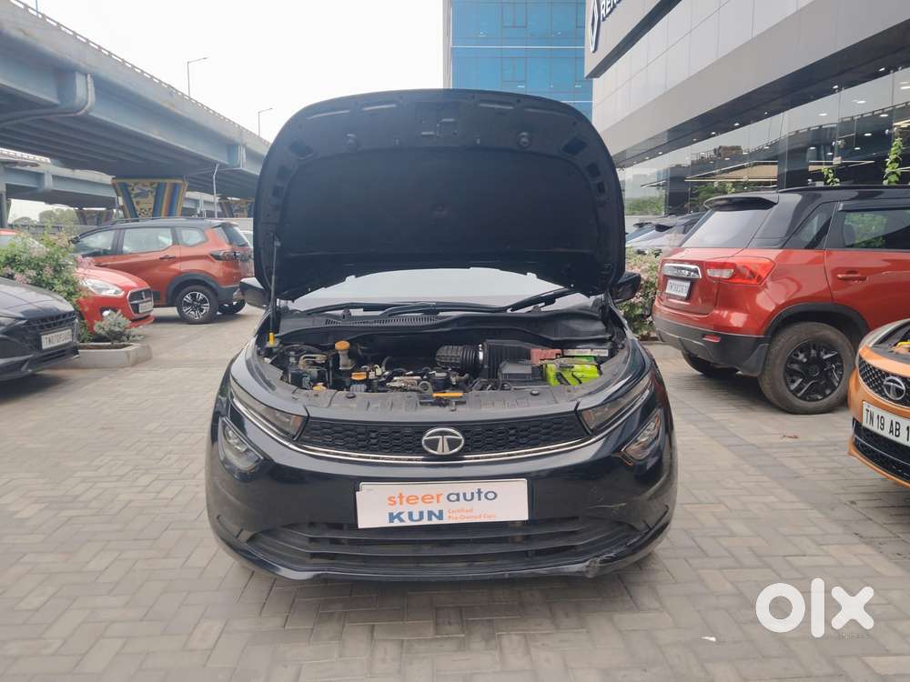 Tata Altroz 1.2 Xz Plus Dark Edition, 2022, Petrol