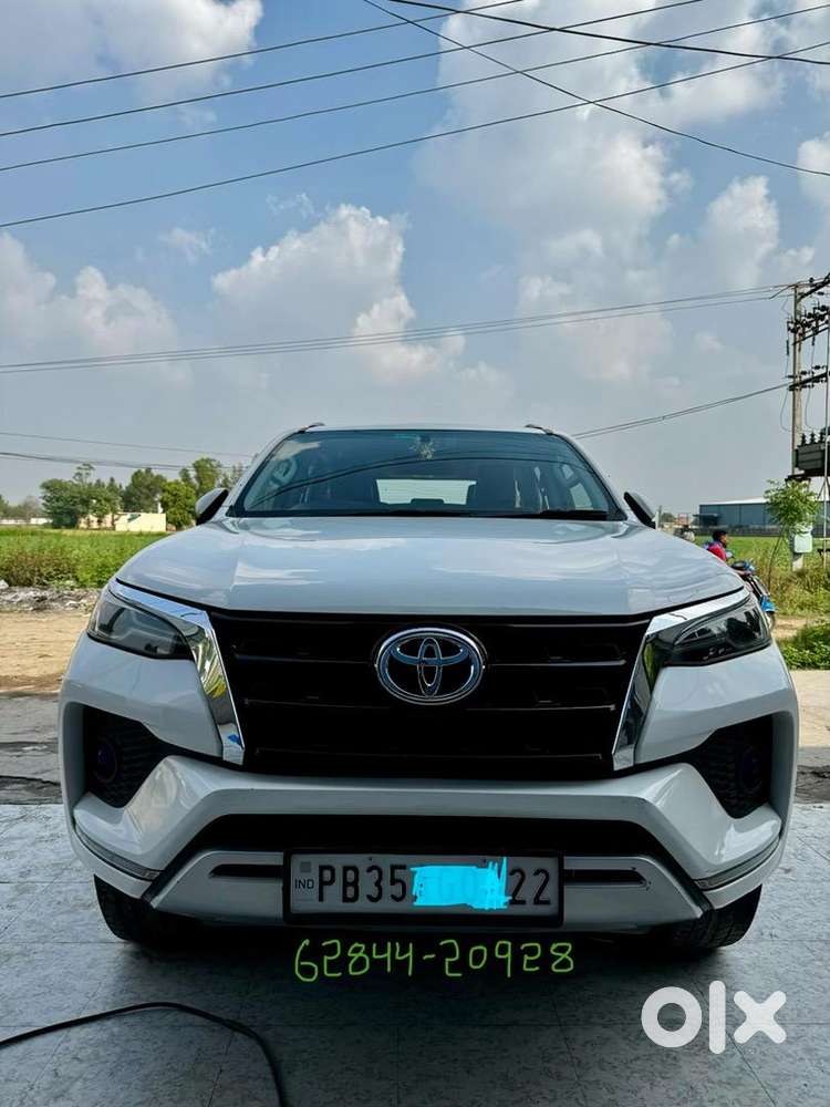 Toyota Fortuner 2021 Diesel Well Maintained