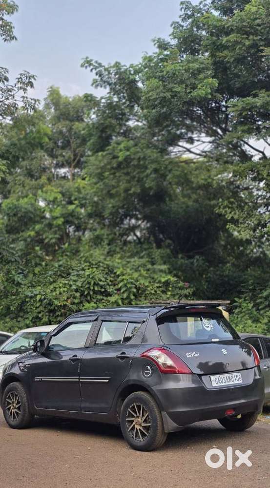 Maruti Suzuki Swift Vxi 1.2 Abs Bs-iv, 2015, Petrol