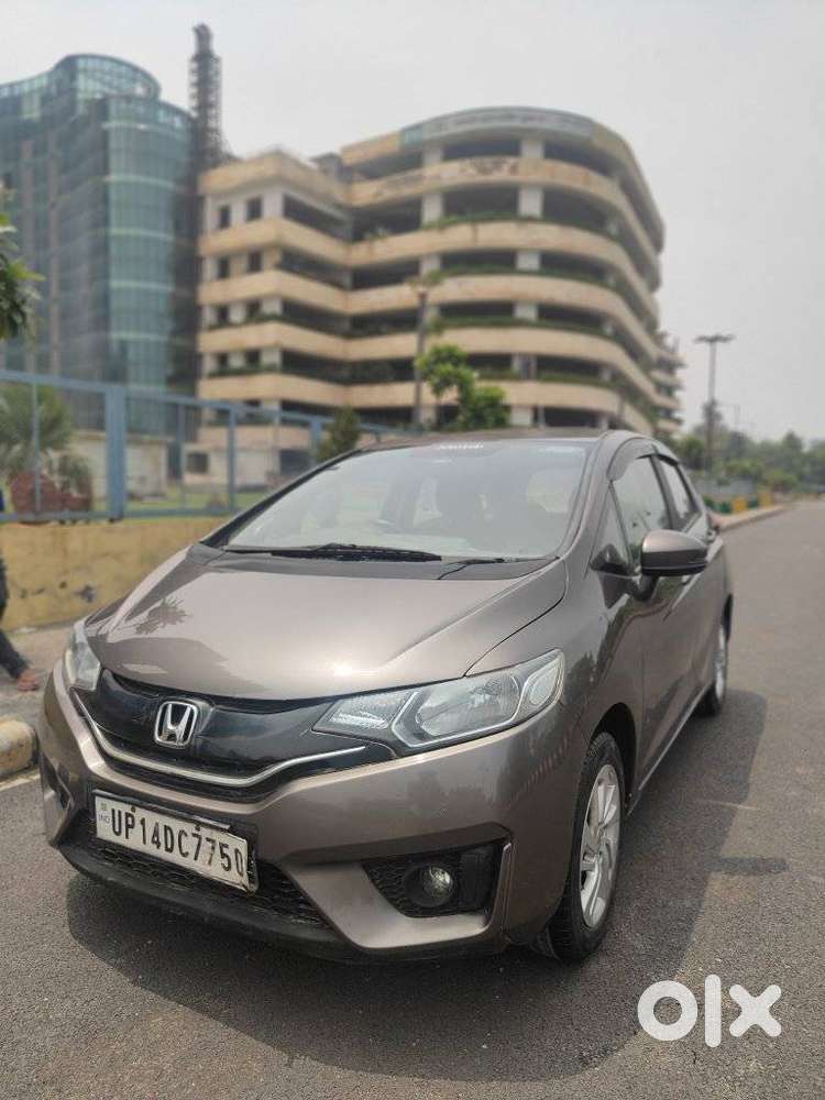 Honda Jazz V Mt Privilege, 2017, Petrol