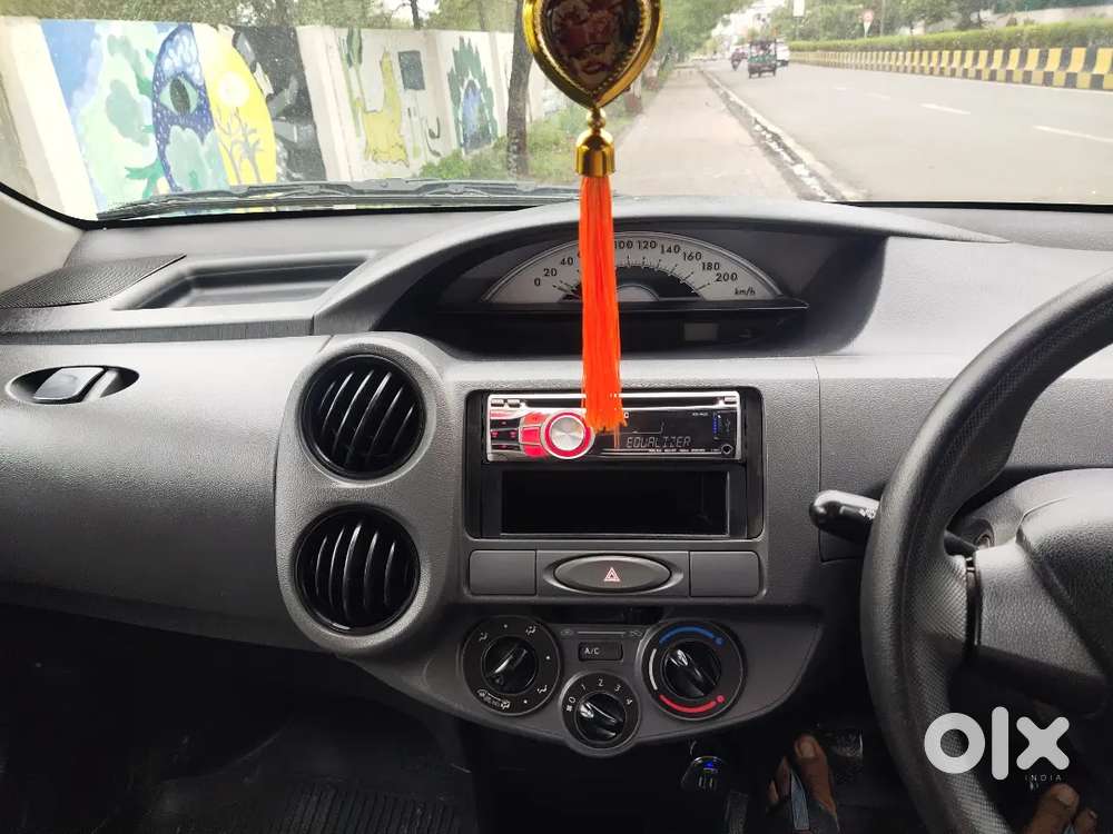 Toyota Etios Liva 2013 Diesel 117000 Km Driven