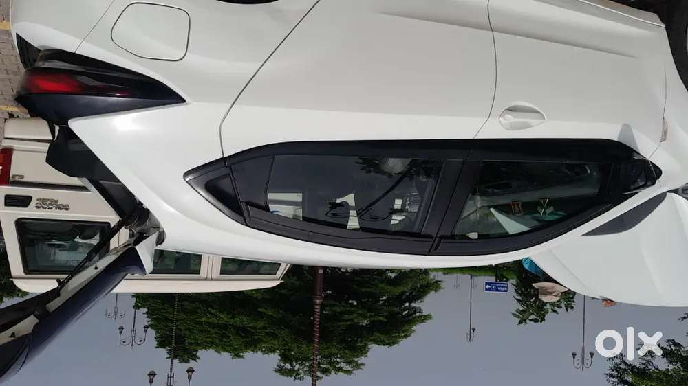 Tata Altroz Xe Petrol 2021