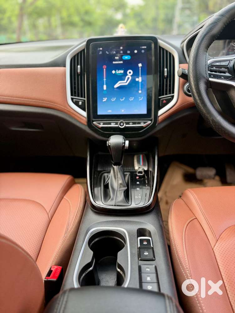 Mg Hector Plus Sharp Dct, 2021, Petrol