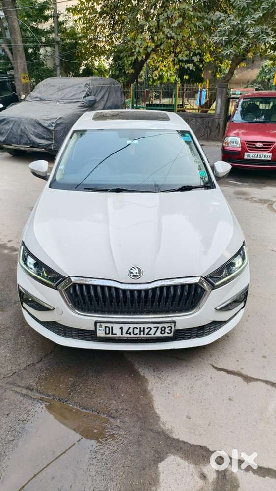 Skoda Slavia 1.0 Tsi Automatic 2023 Car
