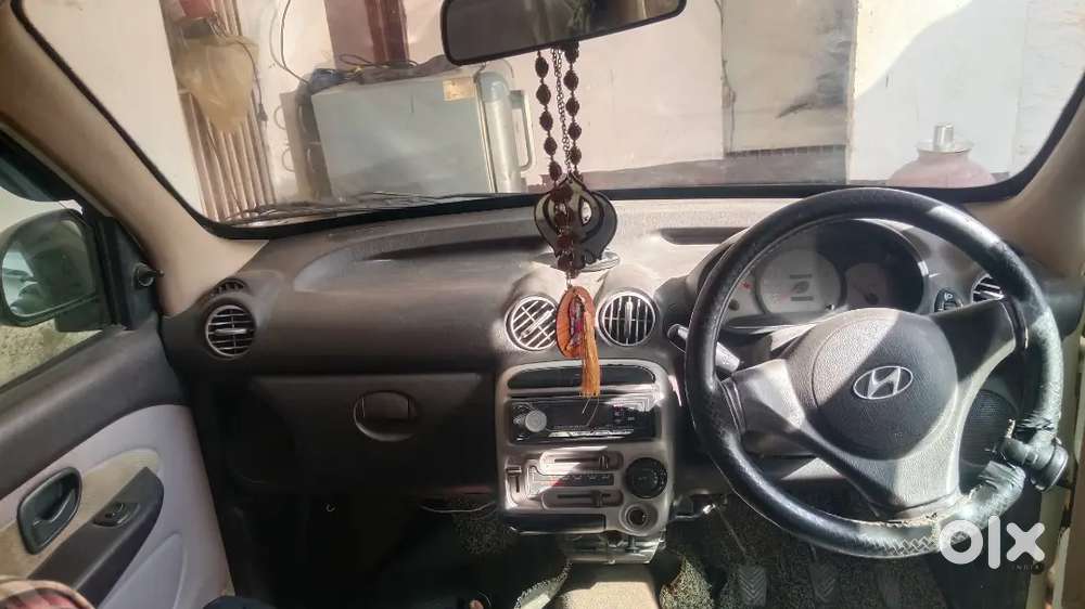 Santro 2010 Model Use Lpg And Patrol Good Condition