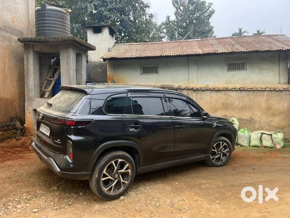 Toyota Urban Cruiser Hyryder 2024 Petrol Well Maintained