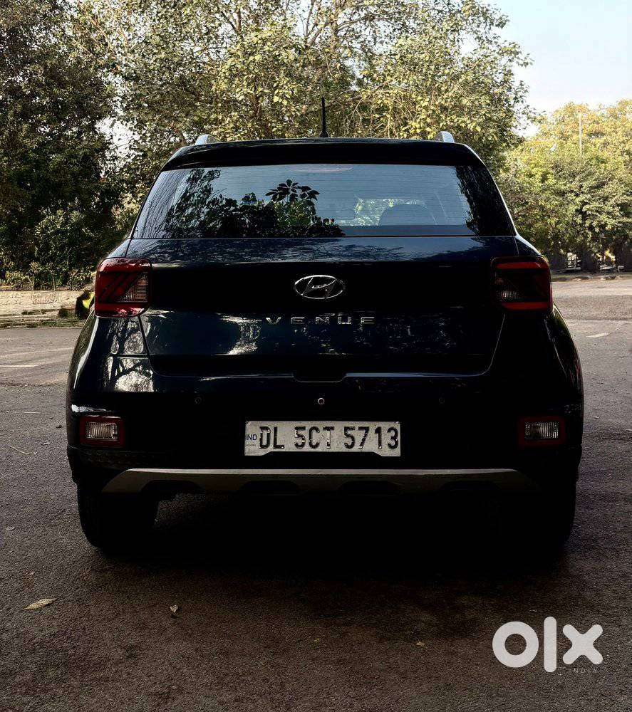 Hyundai Venue 1.2 S Plus, 2022, Petrol