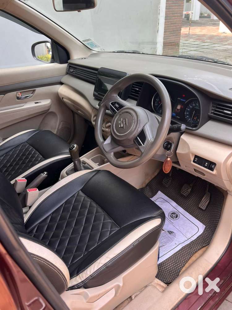 Maruti Suzuki Ertiga 1.5 Vxi, 2022, Petrol