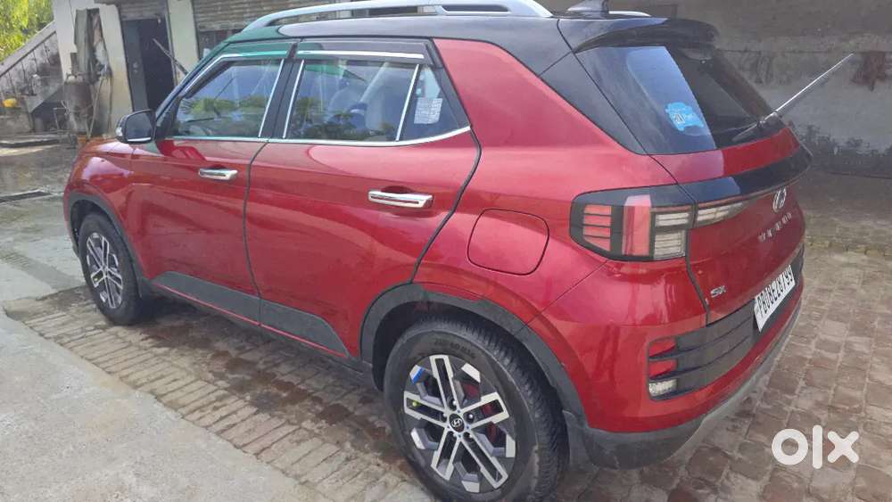 Hyundau Venue Sx Dual Tone Diseal Bsvi