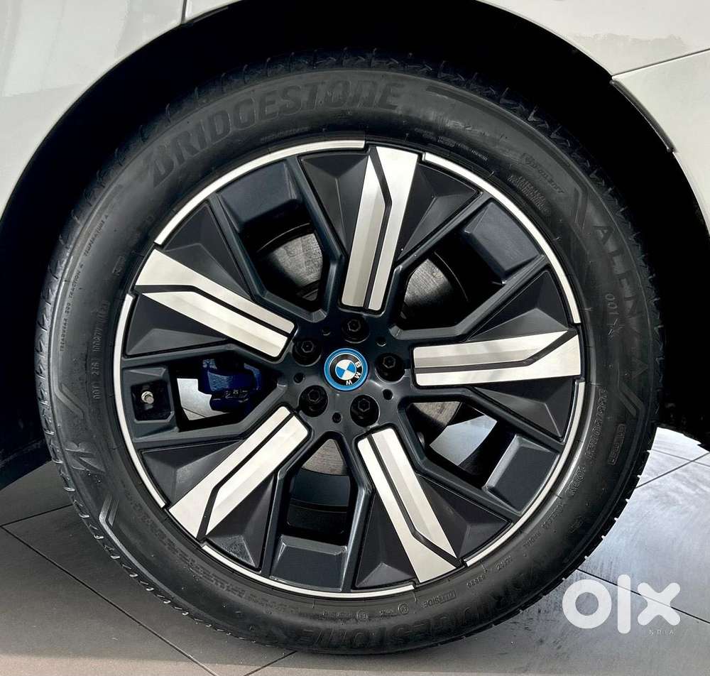 Bmw Ix Xdrive 40, 2023, Electric