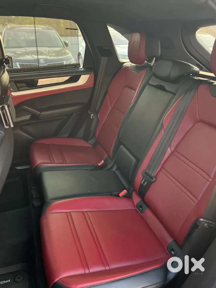 Porsche Cayenne, 2024, Petrol