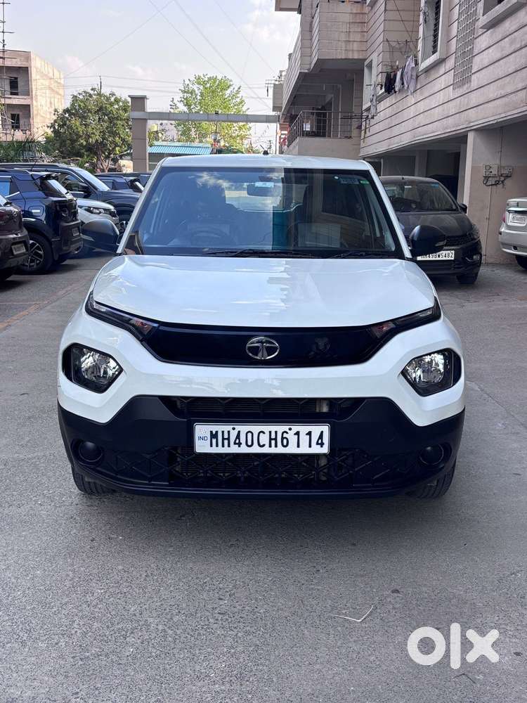 Tata Punch, 2022, Petrol