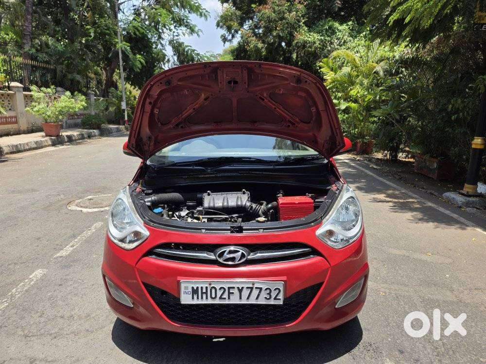 Hyundai I10 Sportz At, 2013, Petrol