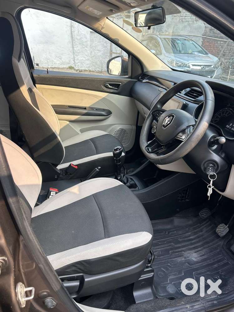 Renault Triber Rxt, 2021, Petrol