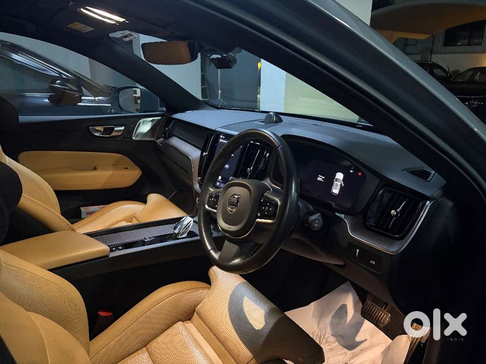 Volvo Xc60 2022 Petrol Well Maintained