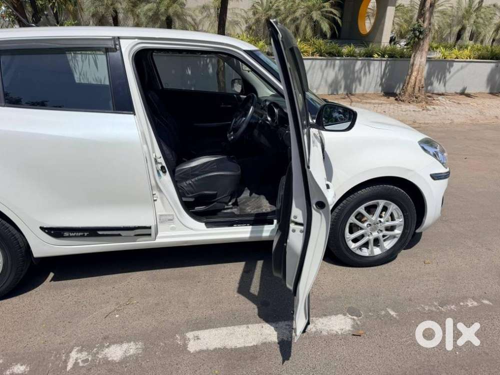 Maruti Suzuki Swift Vvt Zxi, 2022, Petrol