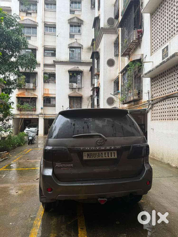 Toyota Fortuner Diesel 2011
