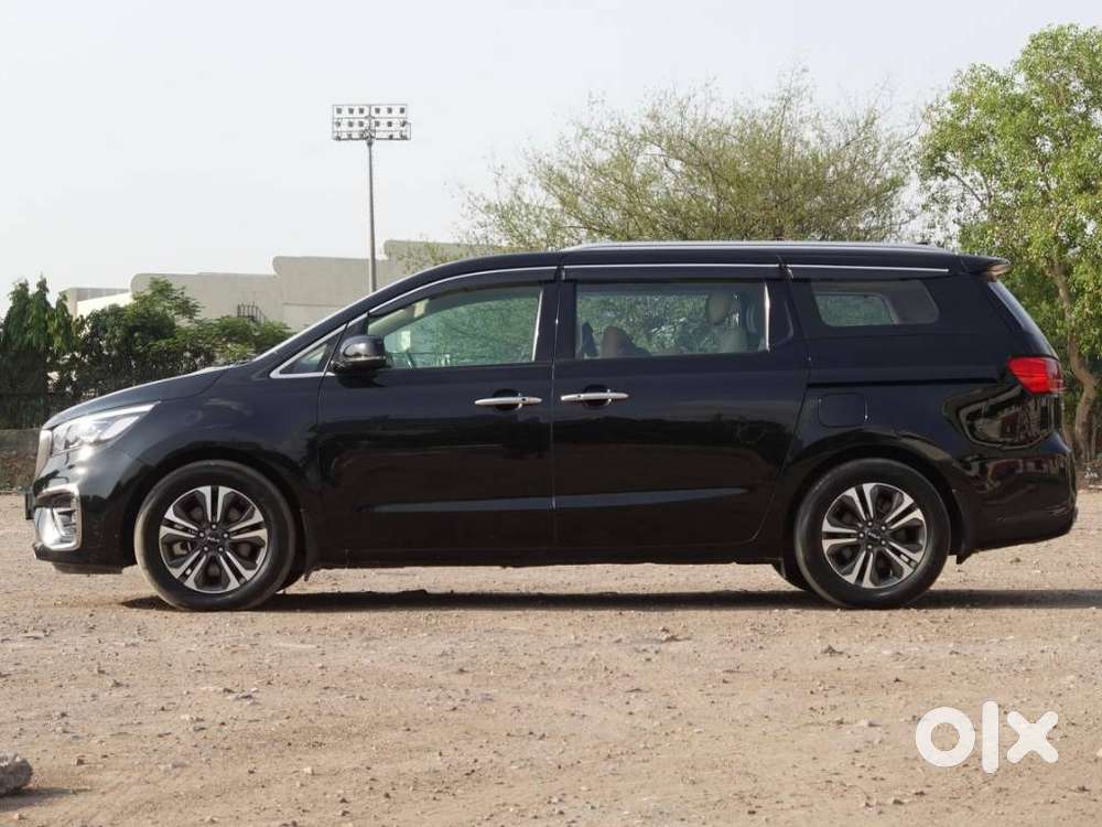 Kia Carnival Limousine Plus 7 Str, 2023, Diesel
