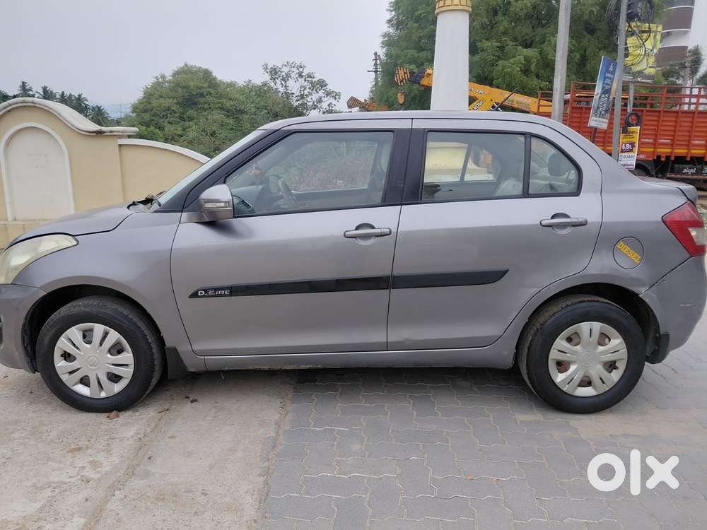 Maruti Suzuki Dzire Ags Zdi Plus, 2013, Diesel