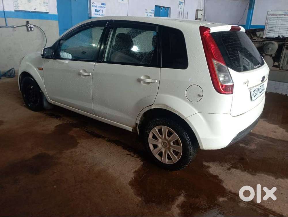 Ford Figo Zxi Duratorq 2013