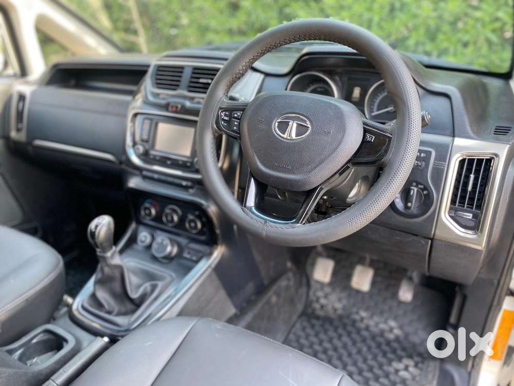 Tata Hexa Xma, 2017, Diesel