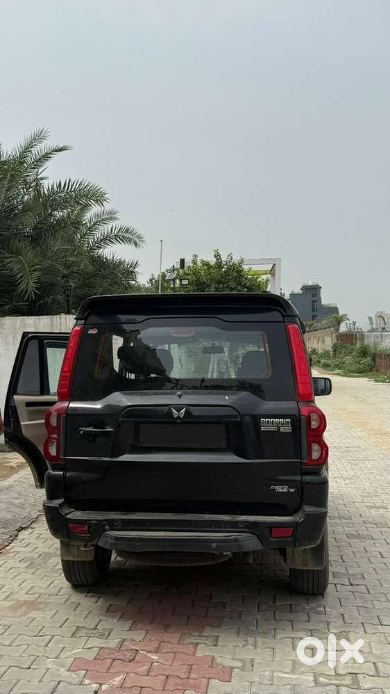 Mahindra Scorpio Classic 2022 S11 Diesel Well Maintained
