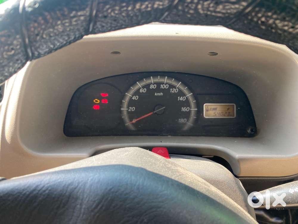 Maruti Suzuki Eeco 2016