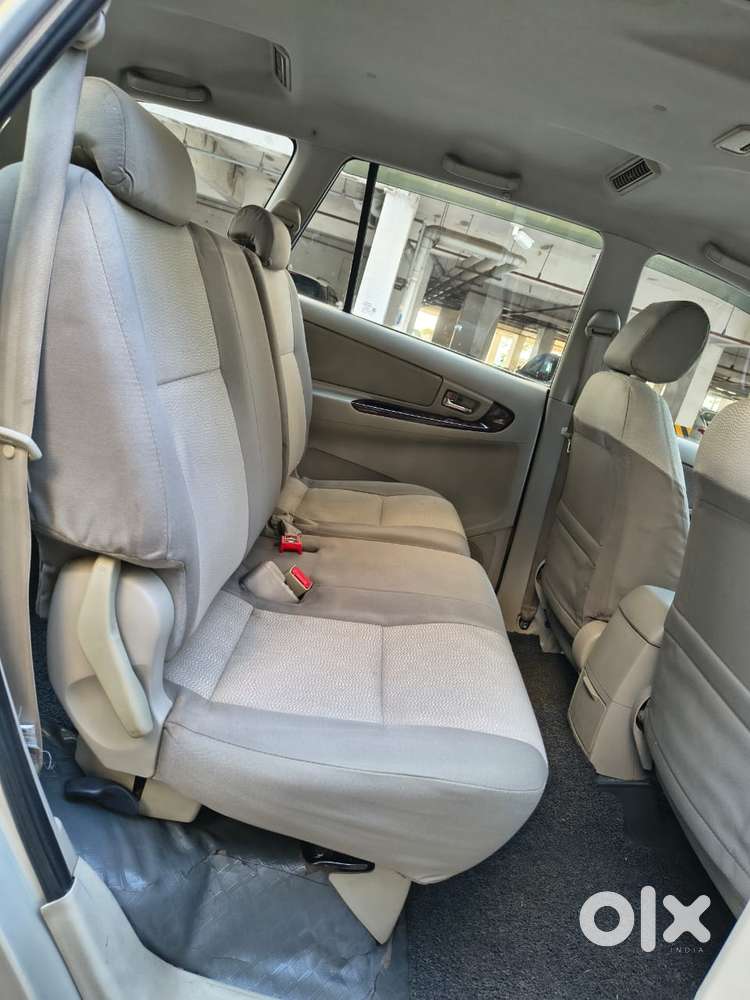 Toyota Innova [2013-2016] 2.5 V Diesel 7 Str, 2013, Diesel