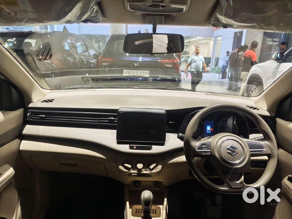 Maruti Suzuki Ertiga Vxi At Petrol, 2024, Petrol