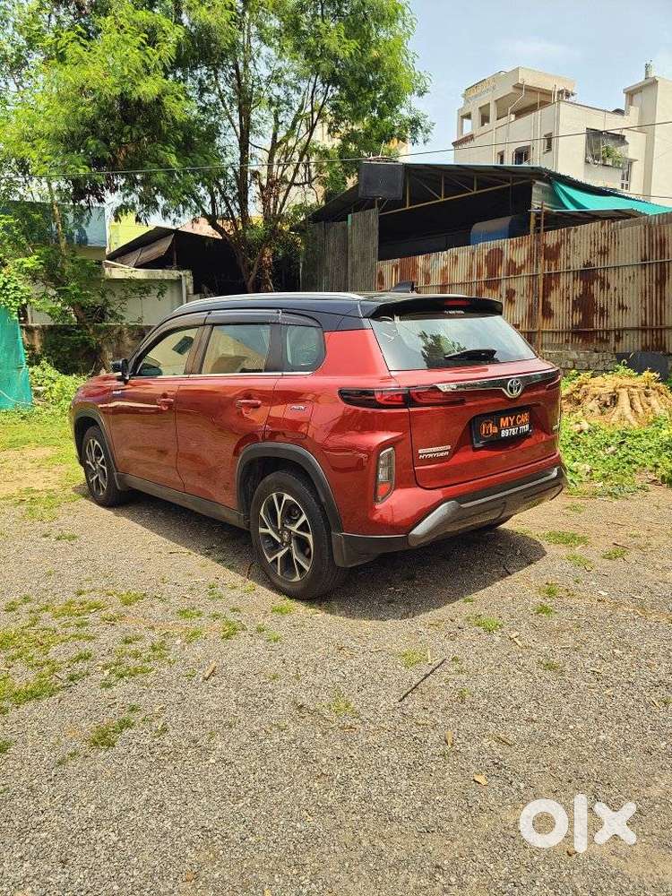 Toyota Urban Cruiser Hyryder 1.5 V Hybrid, 2022, Petrol