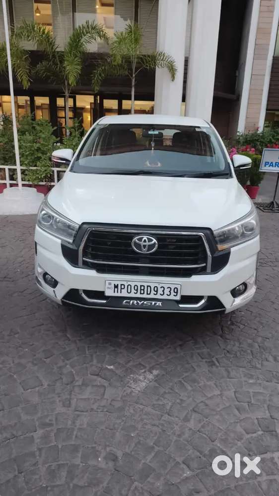 Toyota Innova Crysta 2018 Diesel 190000 Km Driven
