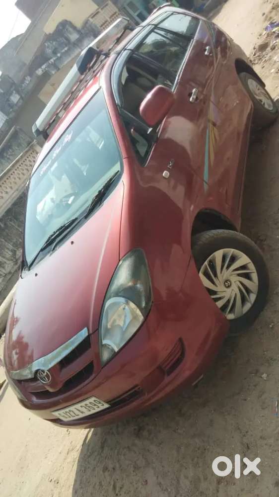 Toyota Innova Hycross 2007