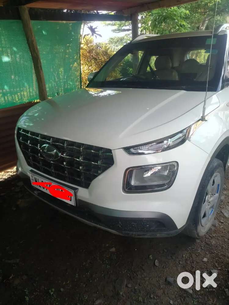 Hyundai Venue S Petrol 2021