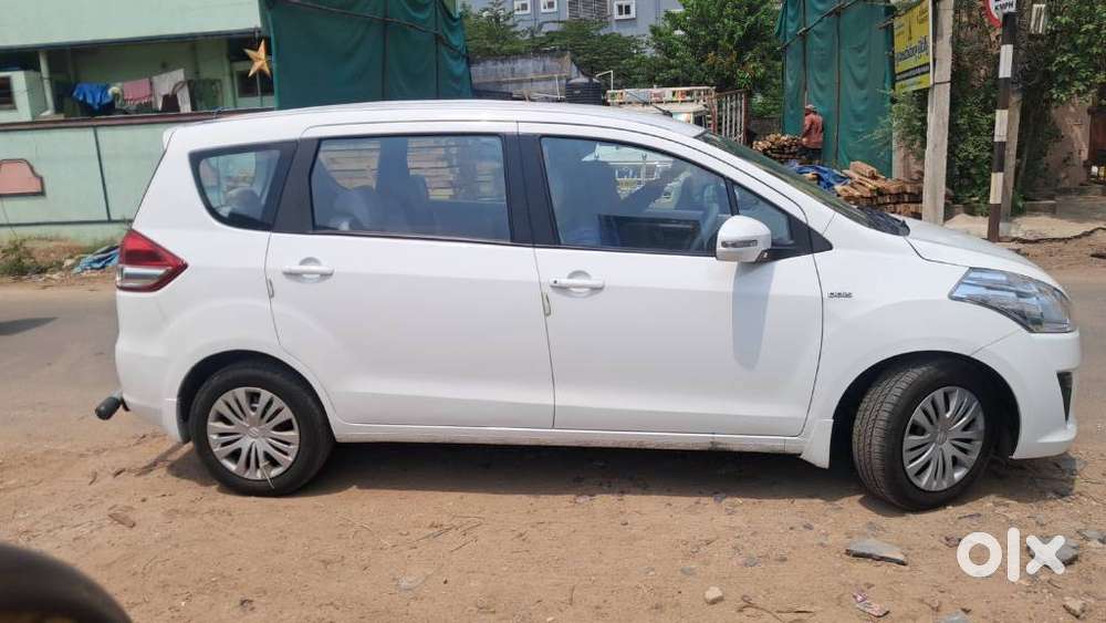 Maruti Suzuki Ertiga Vdi Shvs, 2015, Diesel