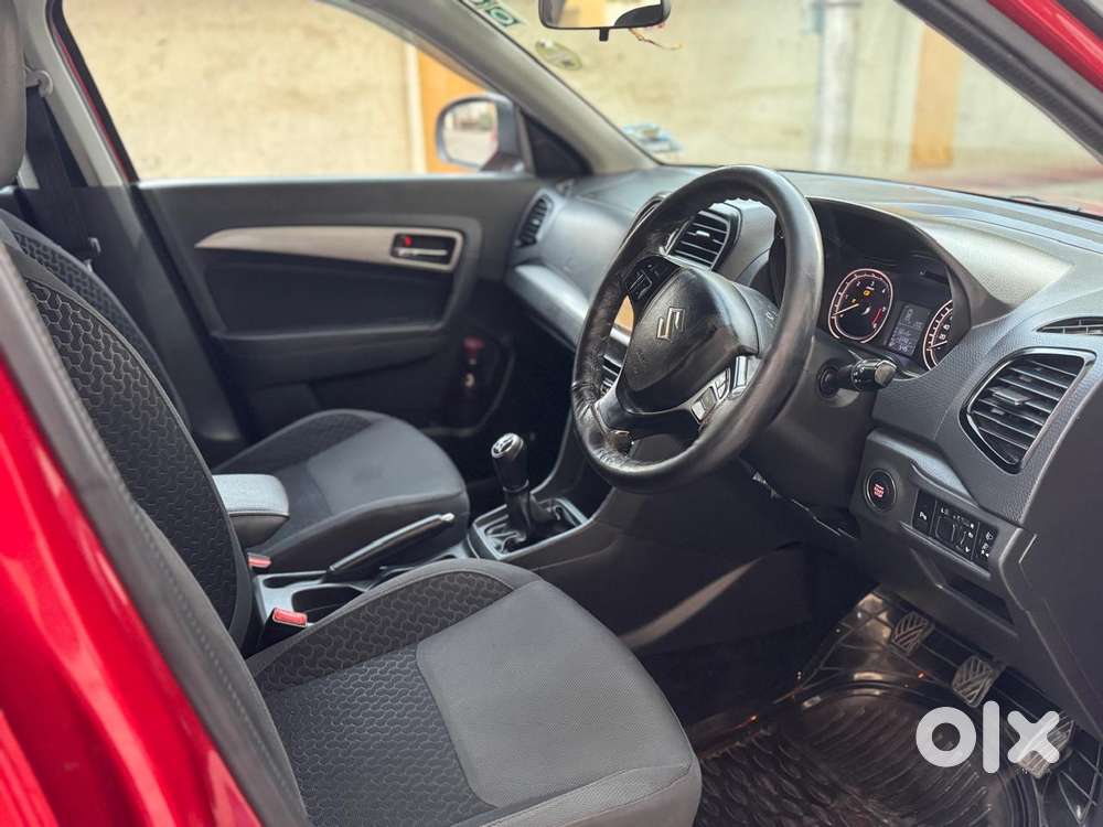 Maruti Suzuki Vitara Brezza Zdi Plus Dual Tone, 2017, Diesel